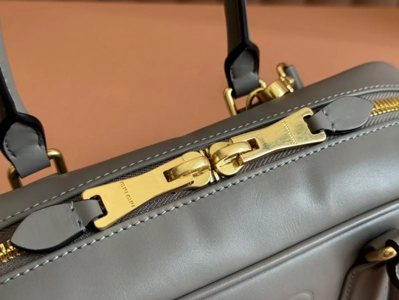 Miu Miu Top Handle Bags Trendsetting 49052