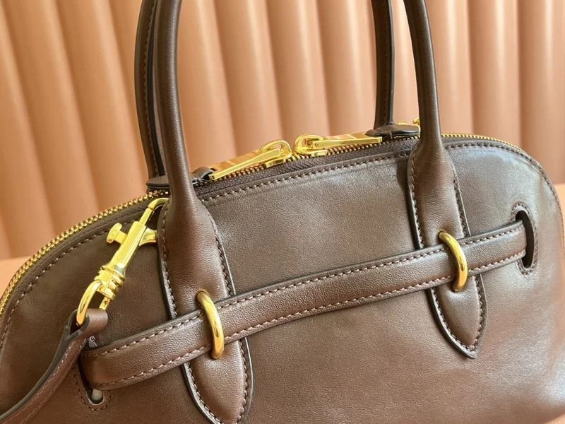MultiPurpose Miu Miu Top Handle Bags 49033