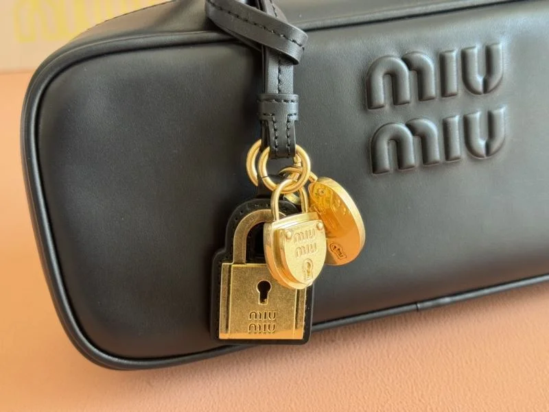 Breathable Miu Miu Top Handle Bags 49023