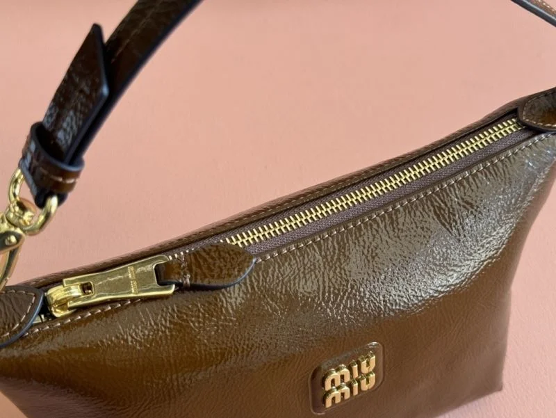 Miu Miu Top Handle Bags Breathable 49017