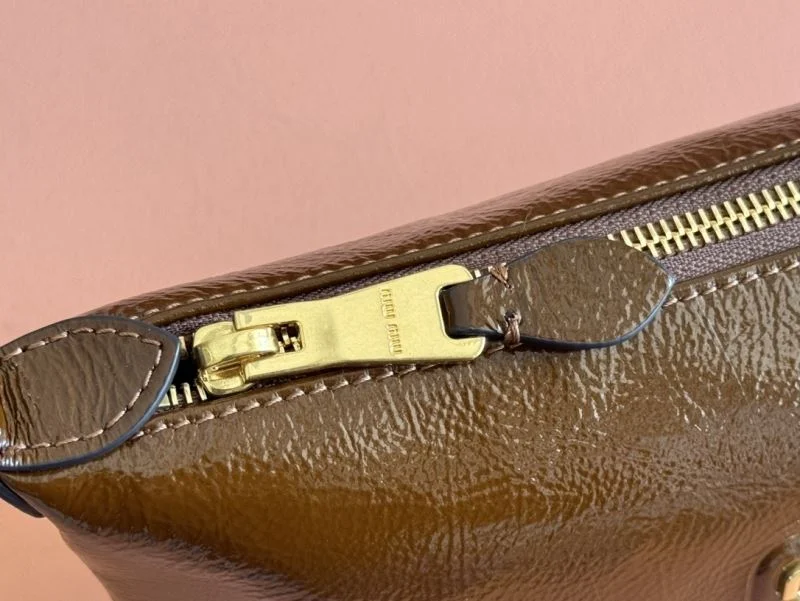 Miu Miu Top Handle Bags Breathable 49017