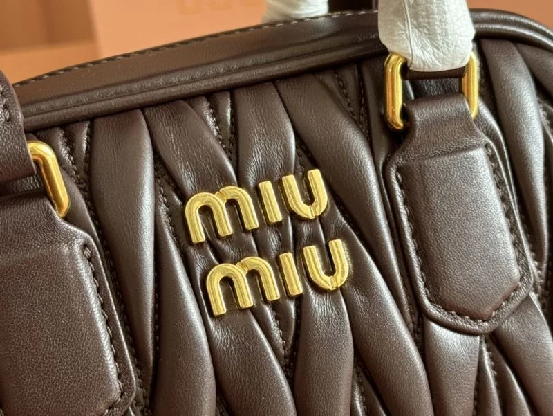 Miu Miu Top Handle Bags Durable 49018
