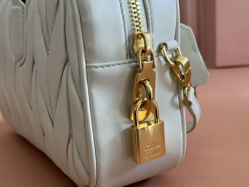 Miu Miu Top Handle Bags TravelReady 49019