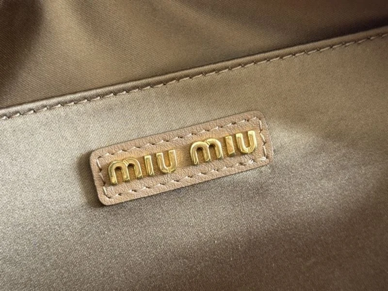 FlexibleFit Miu Miu Top Handle Bags 49020