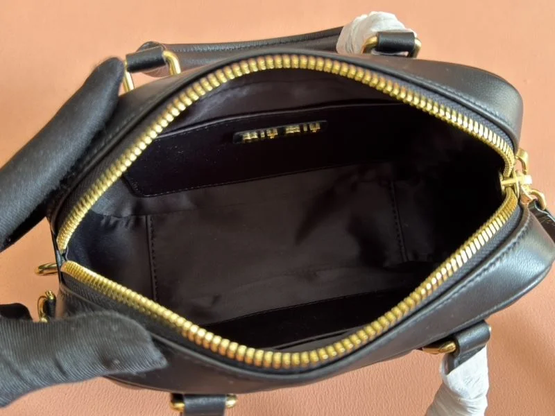 Miu Miu Top Handle Bags WaterResistant 49014