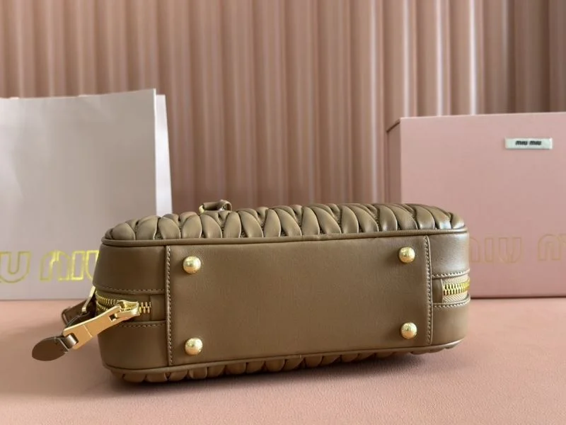 Miu Miu Top Handle Bags Compact 49049