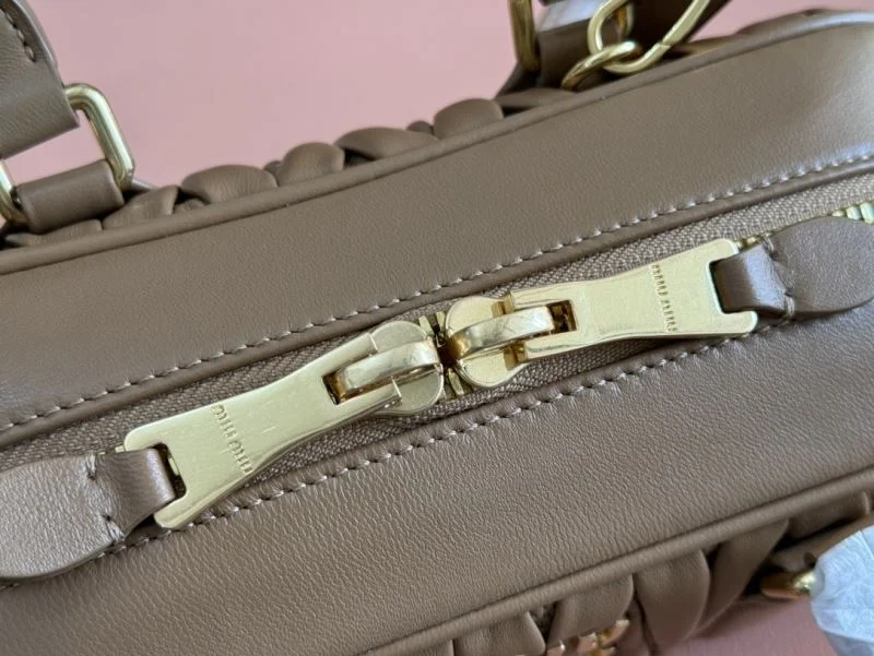 StreetReady Miu Miu Top Handle Bags 49006