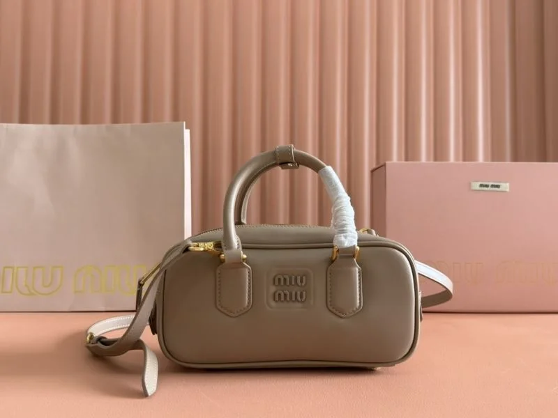 UrbanStyle Miu Miu Top Handle Bags 49005