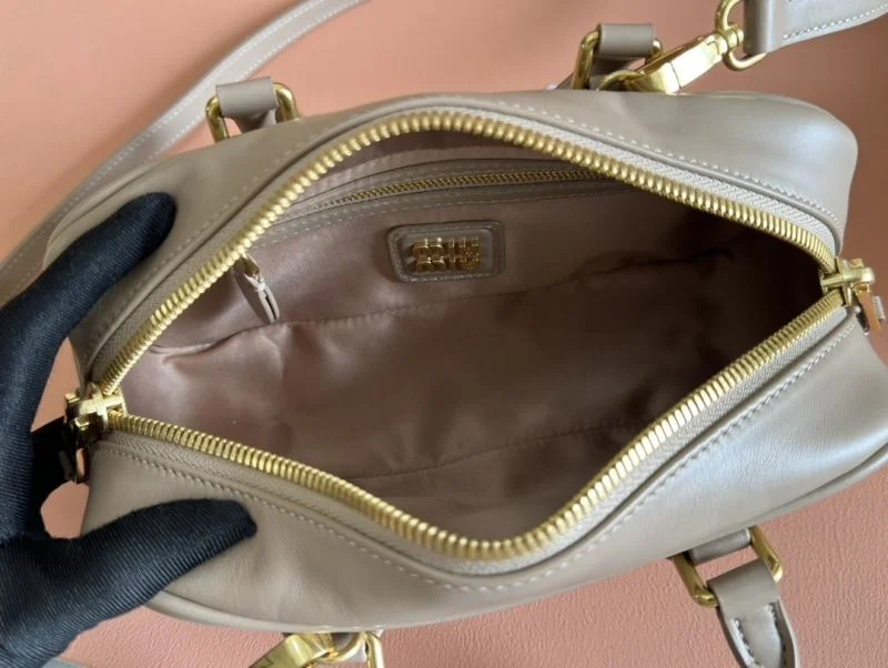 UrbanStyle Miu Miu Top Handle Bags 49005