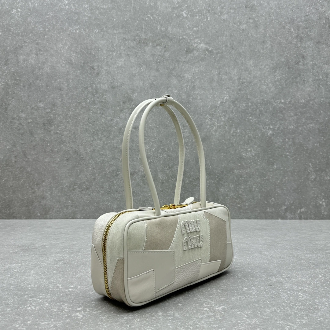 EasyMatch Miu Miu Top Handle Bags 69513