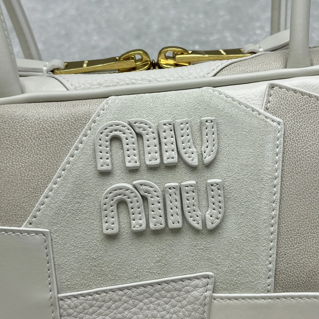 EasyMatch Miu Miu Top Handle Bags 69513