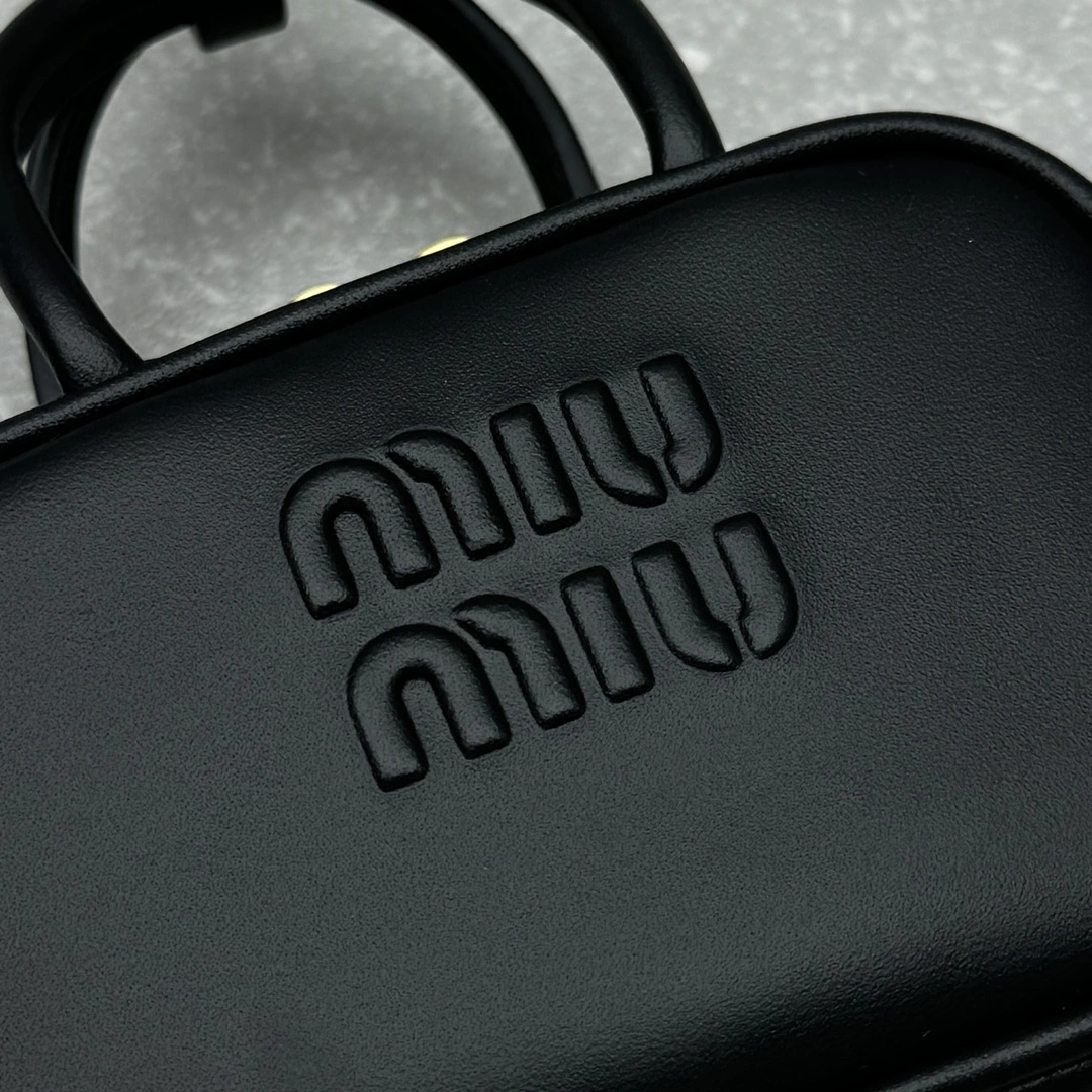 Miu Miu Top Handle Bags ComfortFit 69519