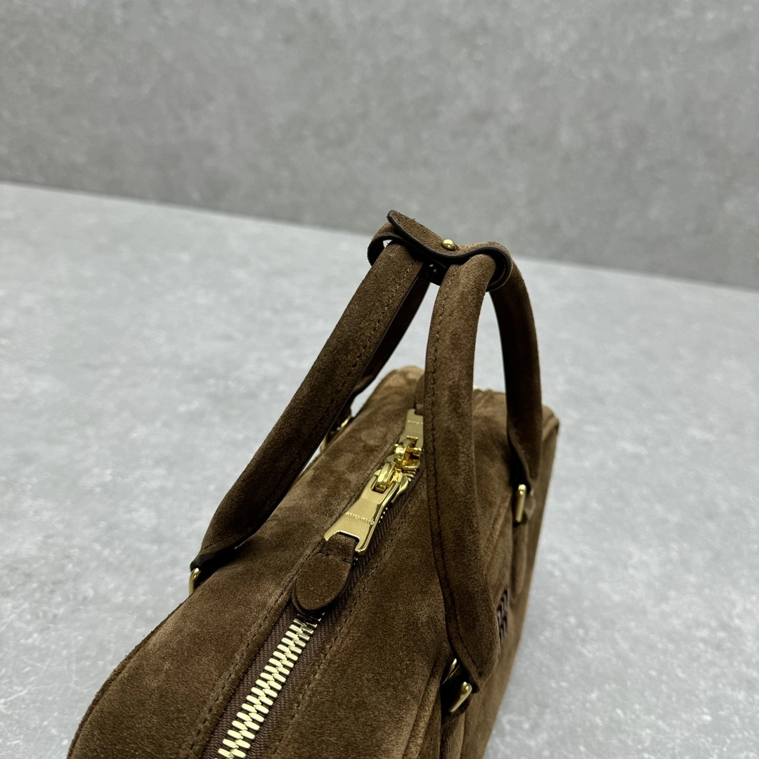 Miu Miu Top Handle Bags EasyCare 69545