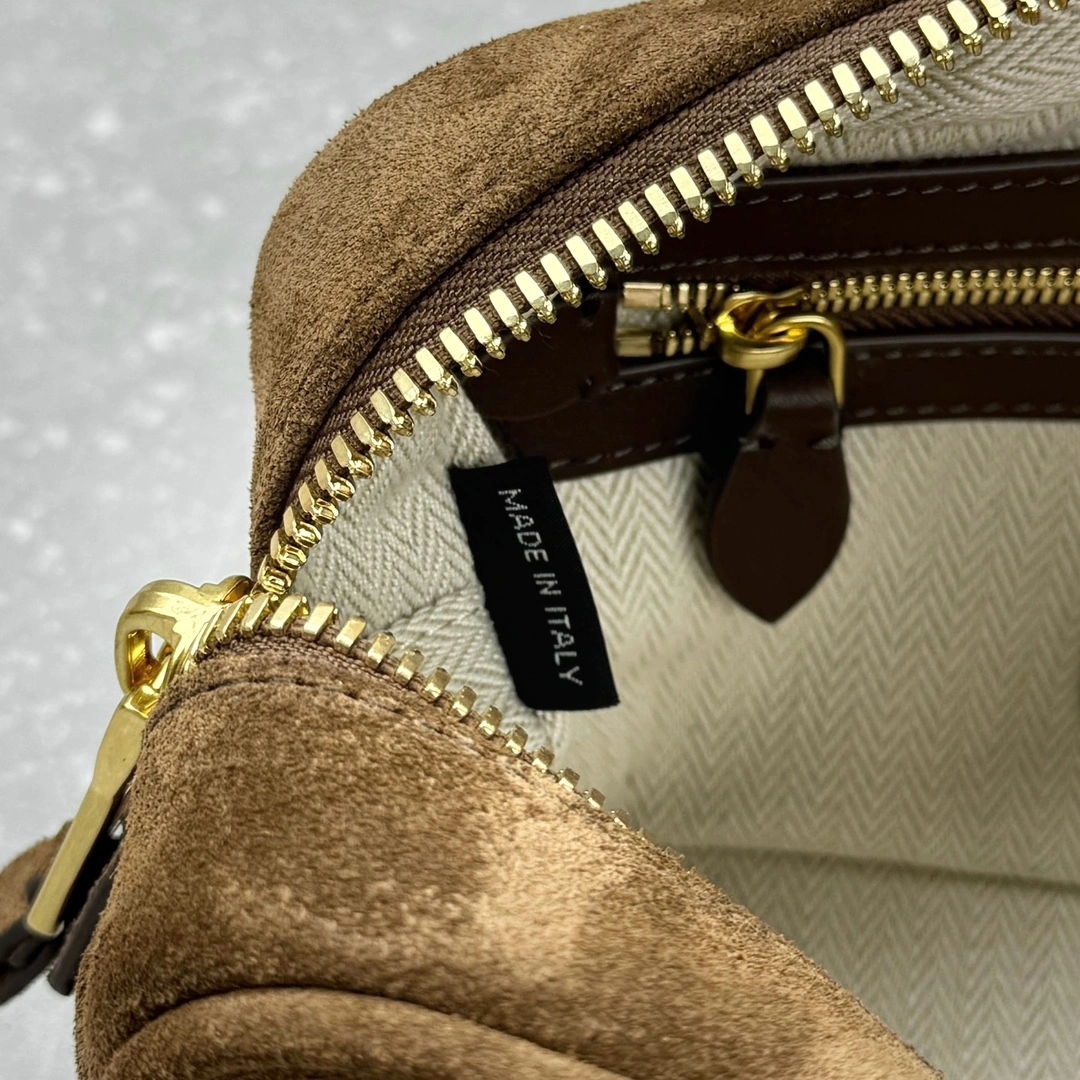 Modern Miu Miu Top Handle Bags 69509