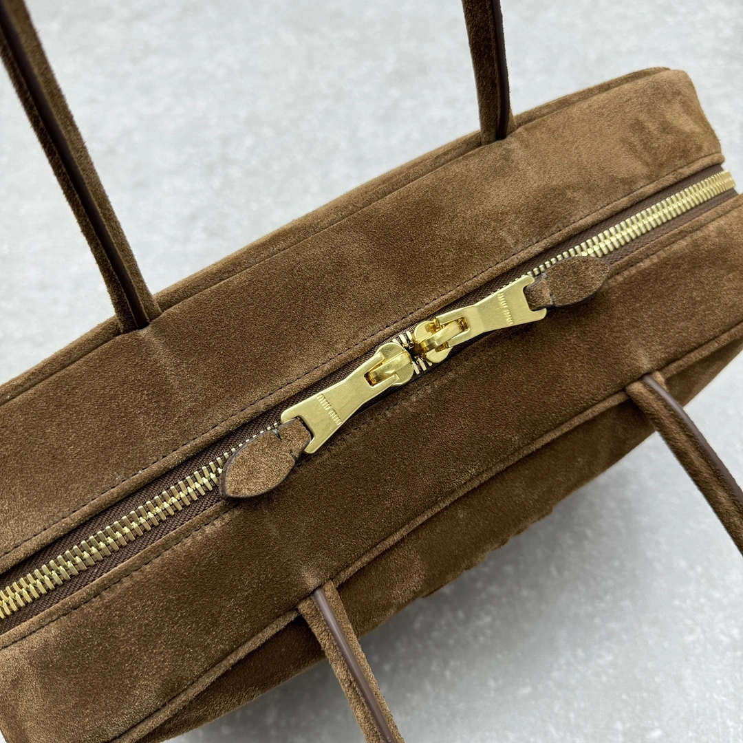 TravelReady Miu Miu Top Handle Bags 69514