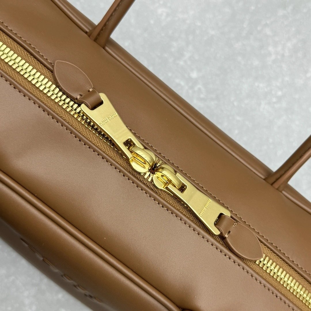 Miu Miu Top Handle Bags FreshLook 69505