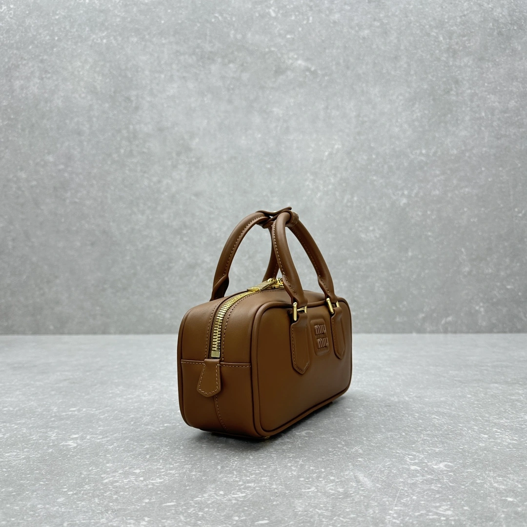 Durable Miu Miu Top Handle Bags 69506