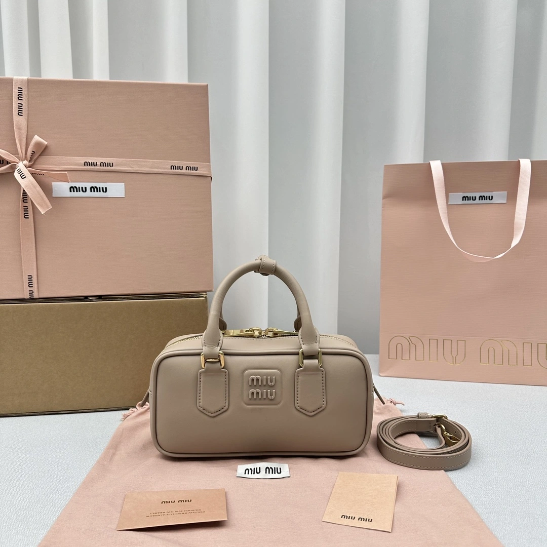 TimelessDesign Miu Miu Top Handle Bags 69500