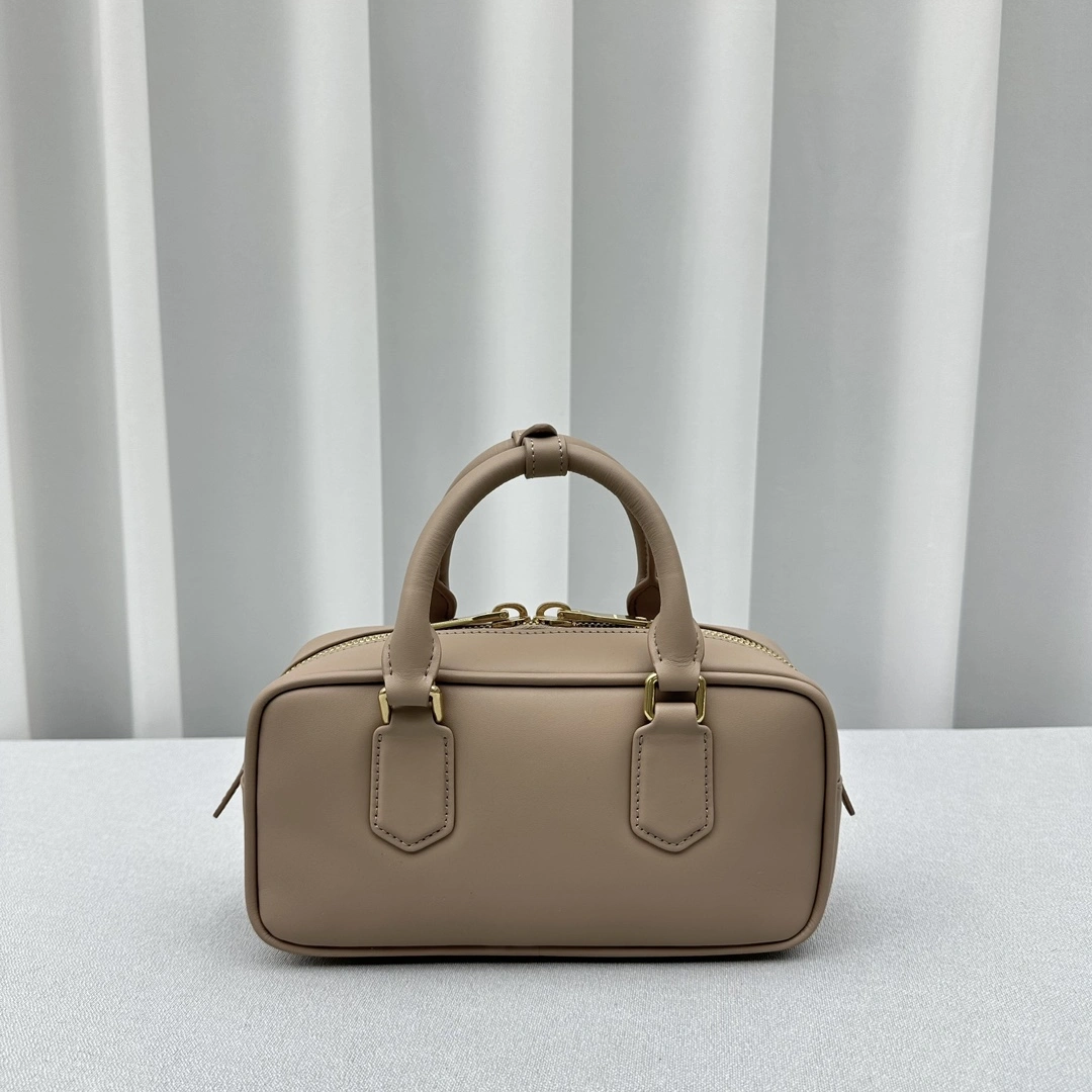 TimelessDesign Miu Miu Top Handle Bags 69500