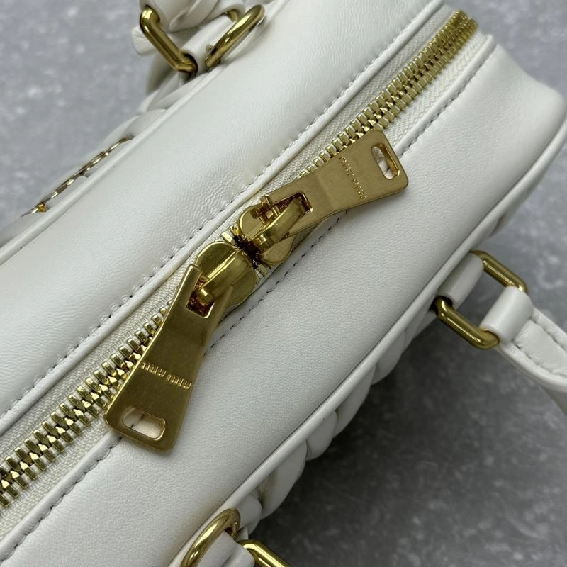 Miu Miu Top Handle Bags Elegant 64251