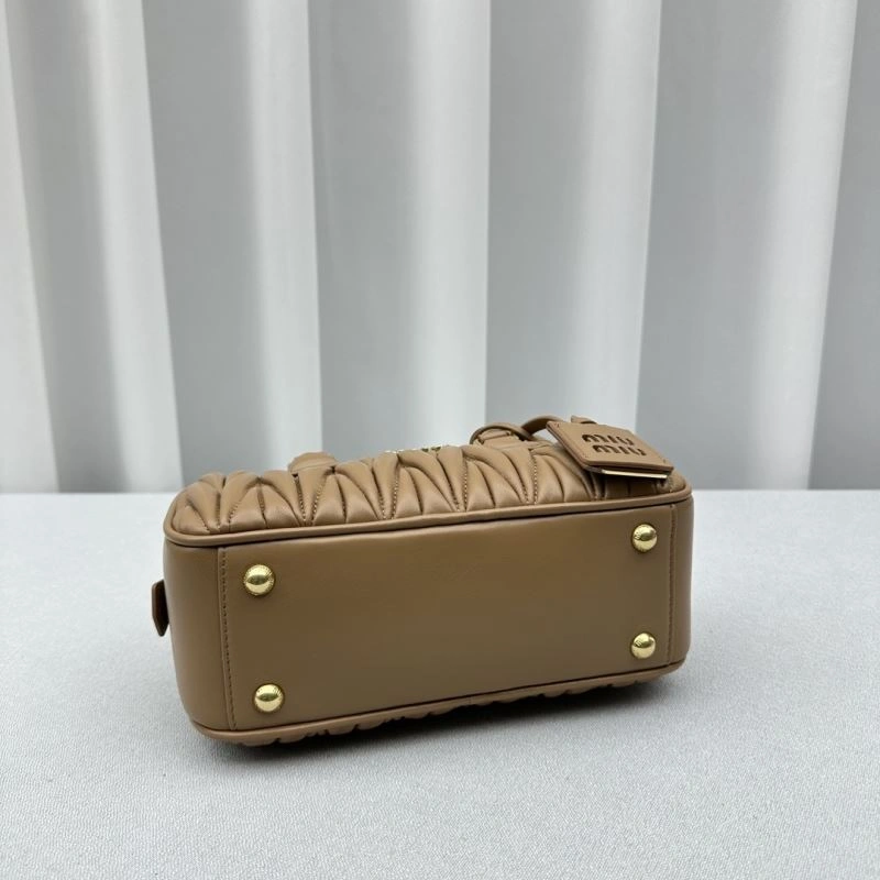 Miu Miu Top Handle Bags Classic 64286