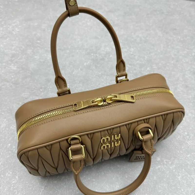 Miu Miu Top Handle Bags Durable 55703