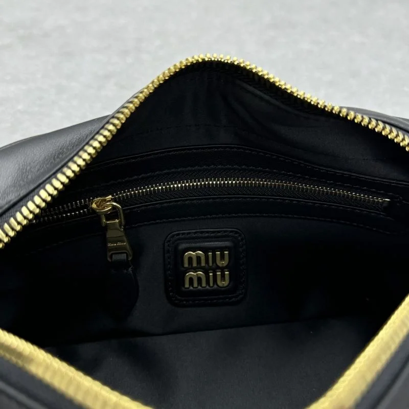 Miu Miu Top Handle Bags Compact 55659