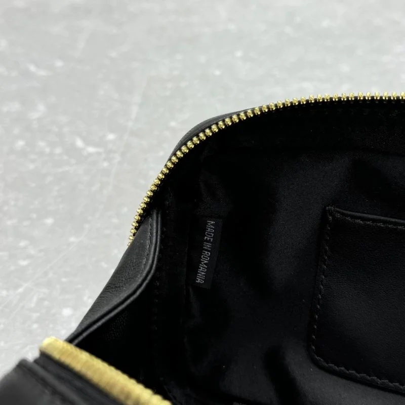 Miu Miu Top Handle Bags Unisex 55654