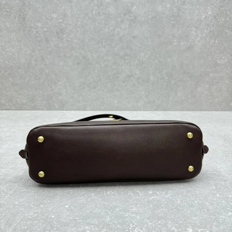 Miu Miu Top Handle Bags Sleek 55645