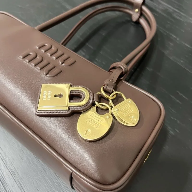 Miu Miu Top Handle Bags Refined 55649