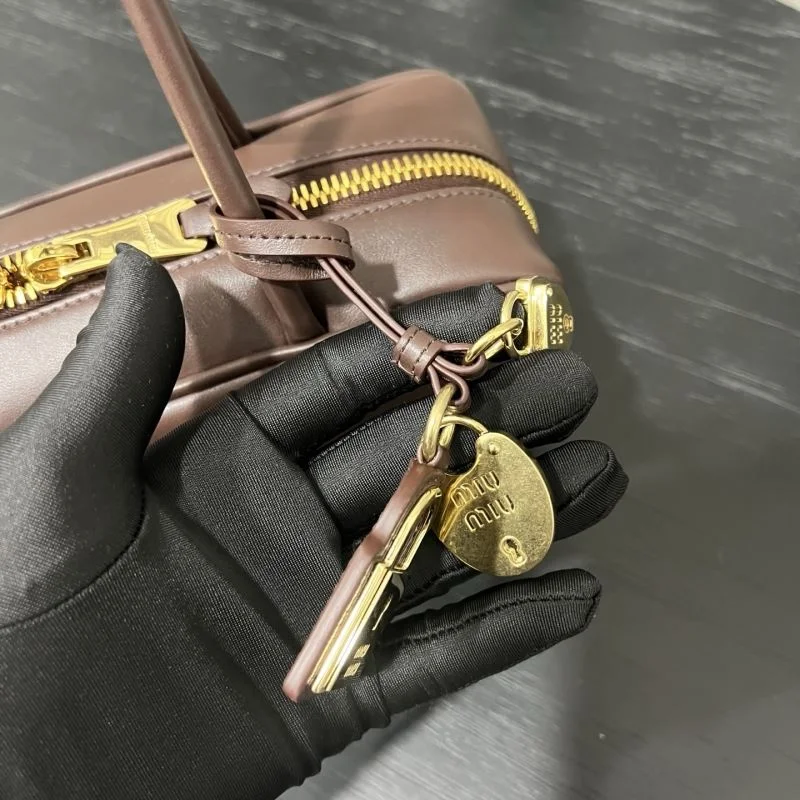 Miu Miu Top Handle Bags Refined 55649