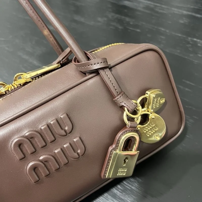 Miu Miu Top Handle Bags Refined 55649