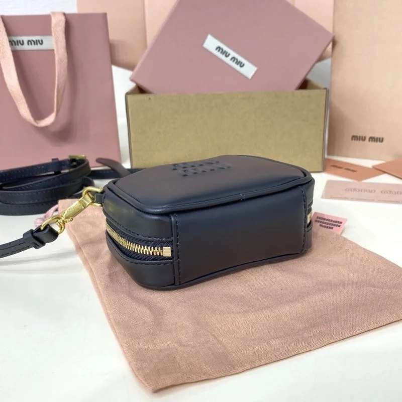 Functional Miu Miu Top Handle Bags 43823