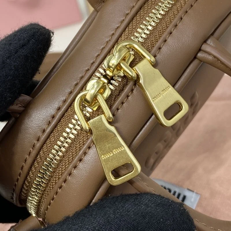 Miu Miu Top Handle Bags Durable 43724
