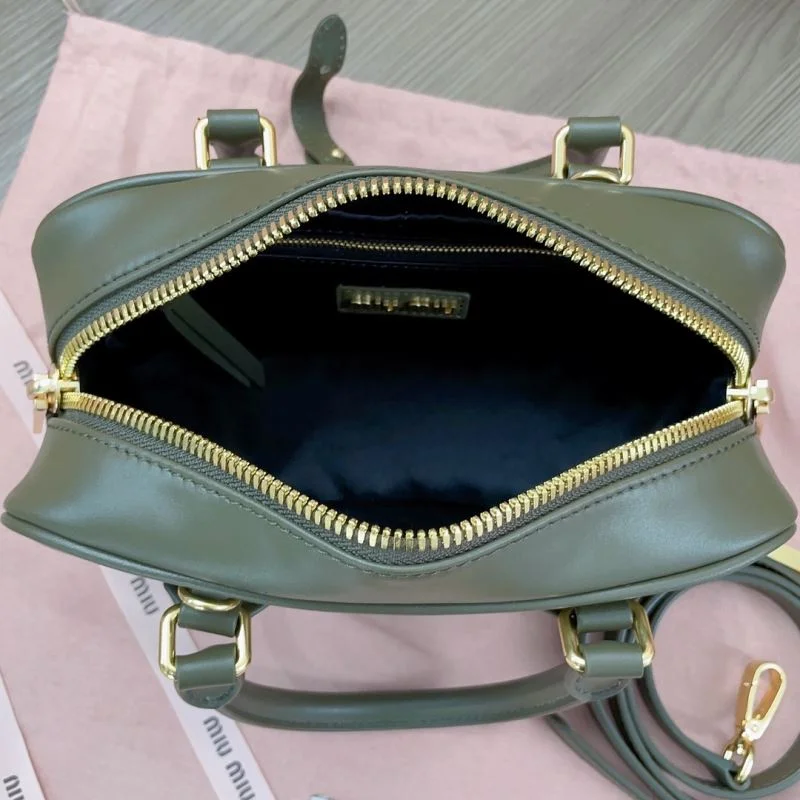 Miu Miu Top Handle Bags Minimalist 43714
