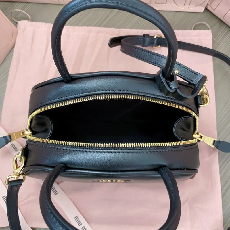 Miu Miu Top Handle Bags Sophisticated 43711