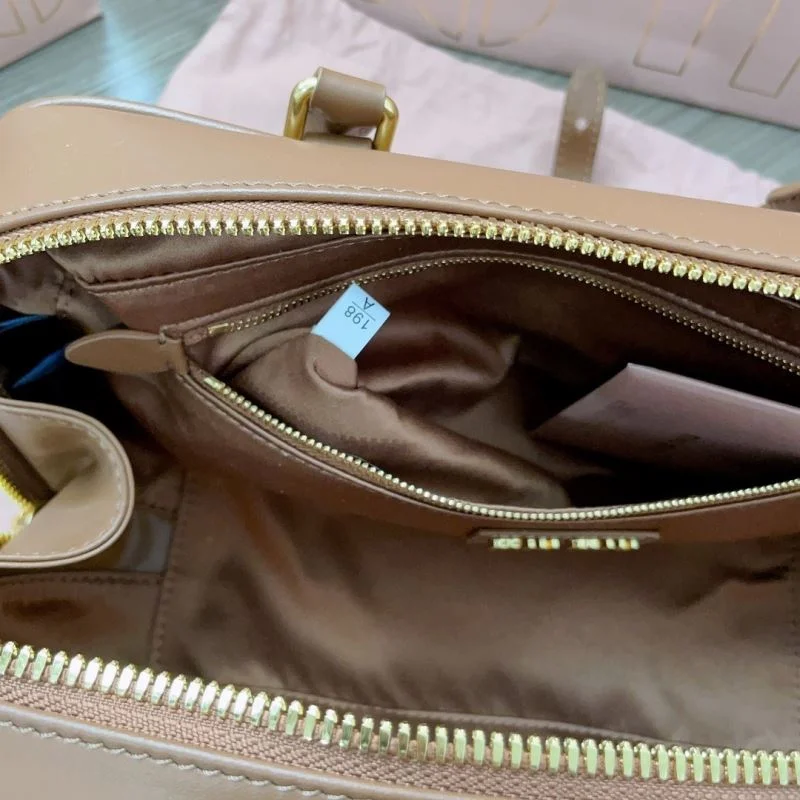Minimalist Miu Miu Top Handle Bags 43752