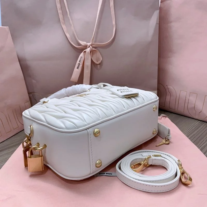 Snug Miu Miu Top Handle Bags 43754