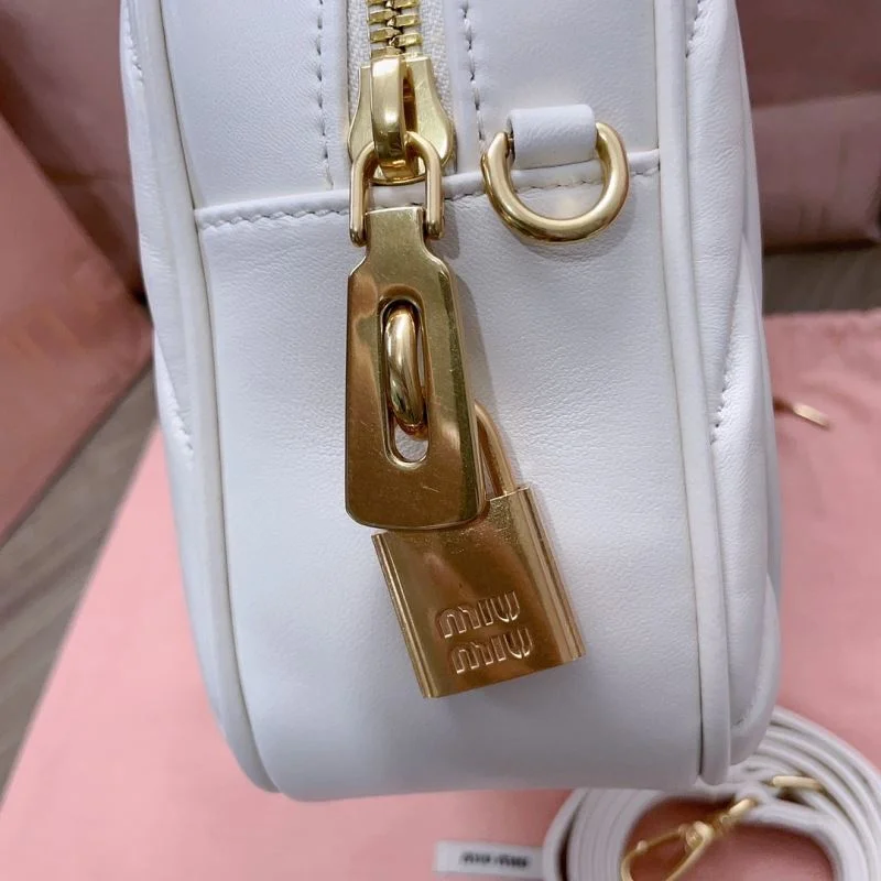 Snug Miu Miu Top Handle Bags 43754