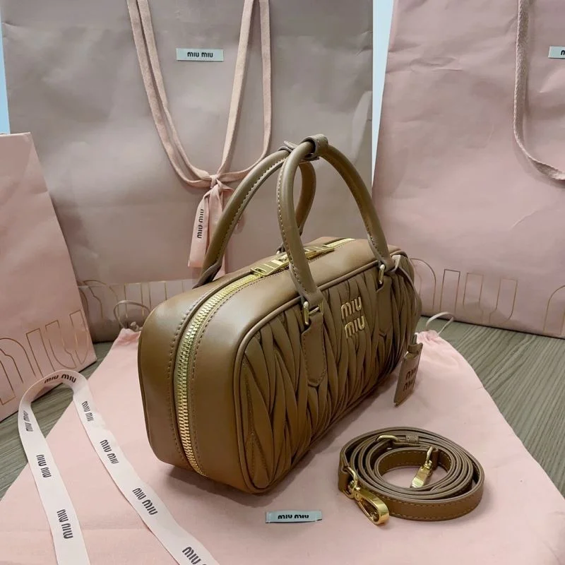 Miu Miu Top Handle Bags HighQuality 43702