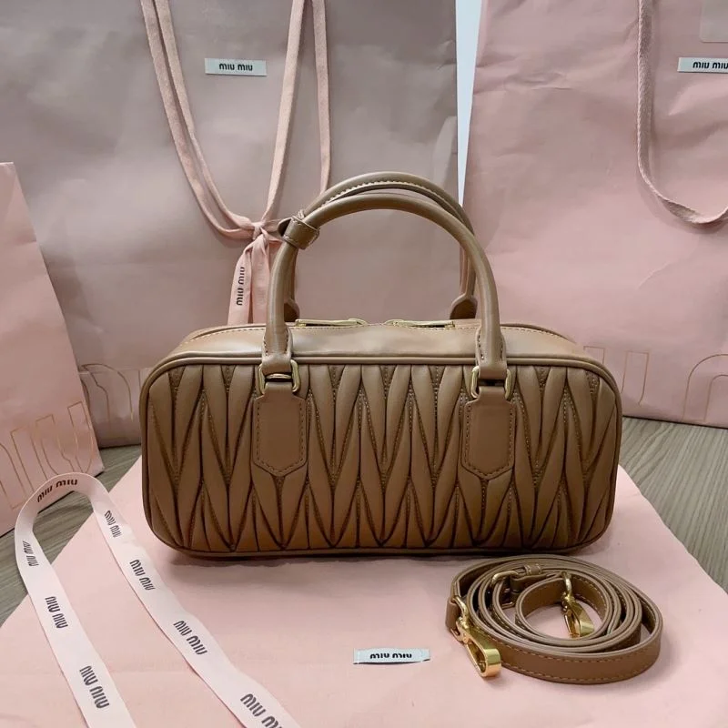 Miu Miu Top Handle Bags HighQuality 43702