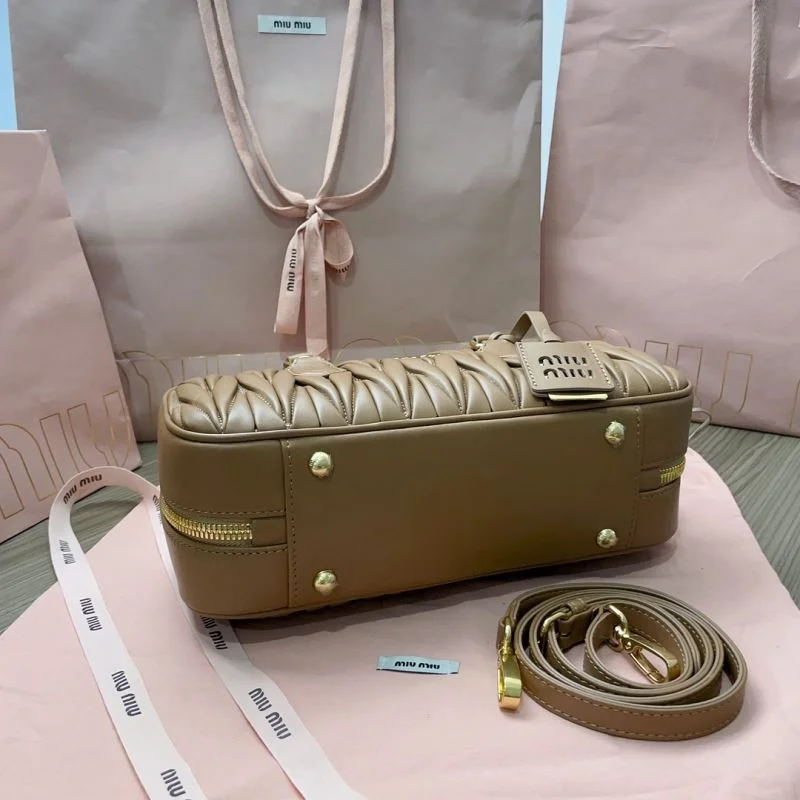 Miu Miu Top Handle Bags HighQuality 43702