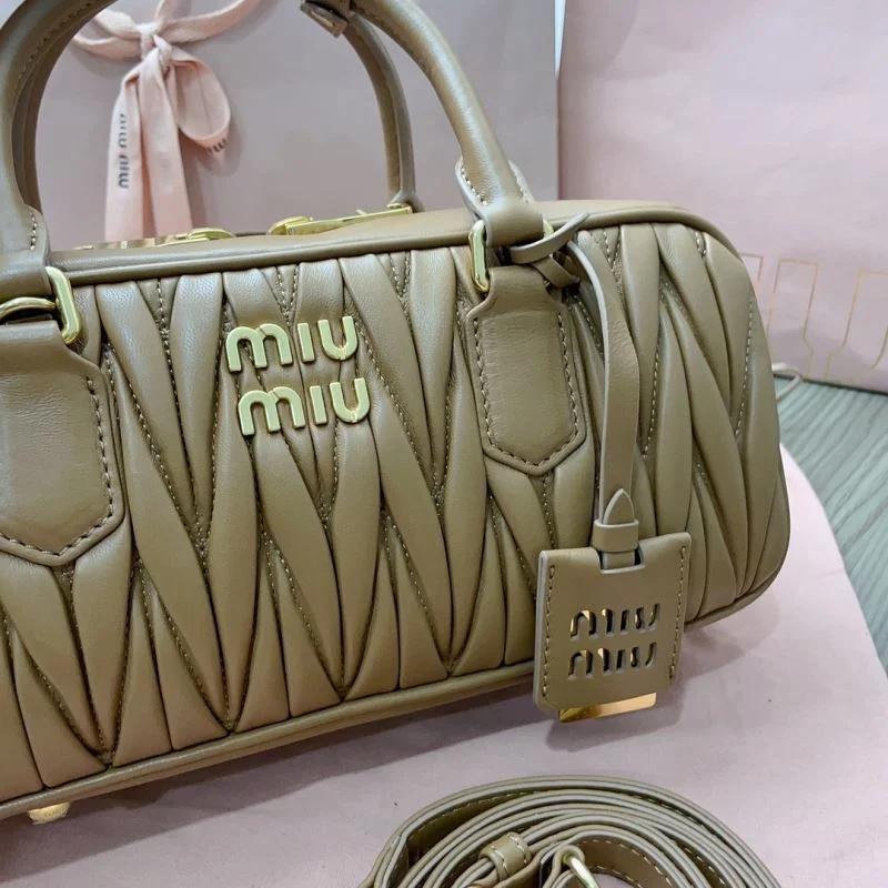 Miu Miu Top Handle Bags HighQuality 43702