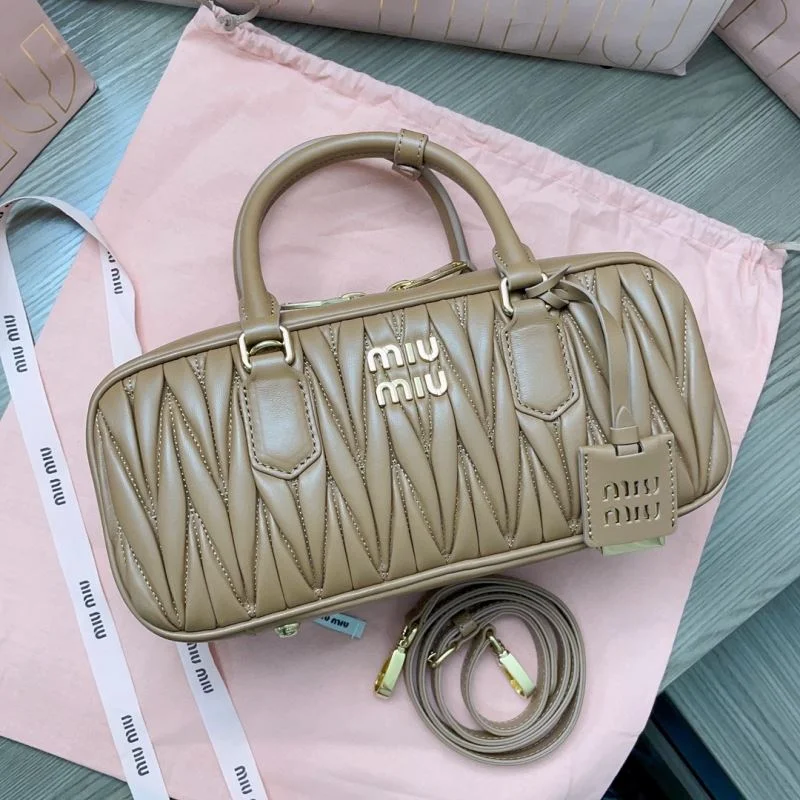 Miu Miu Top Handle Bags HighQuality 43702