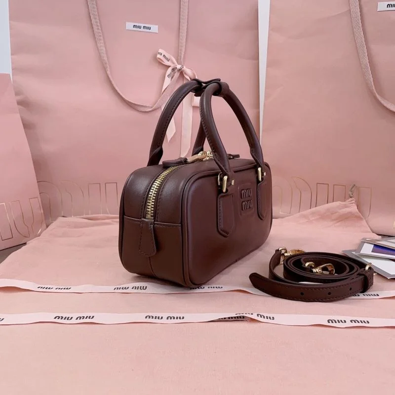 Miu Miu Top Handle Bags Snug 43729