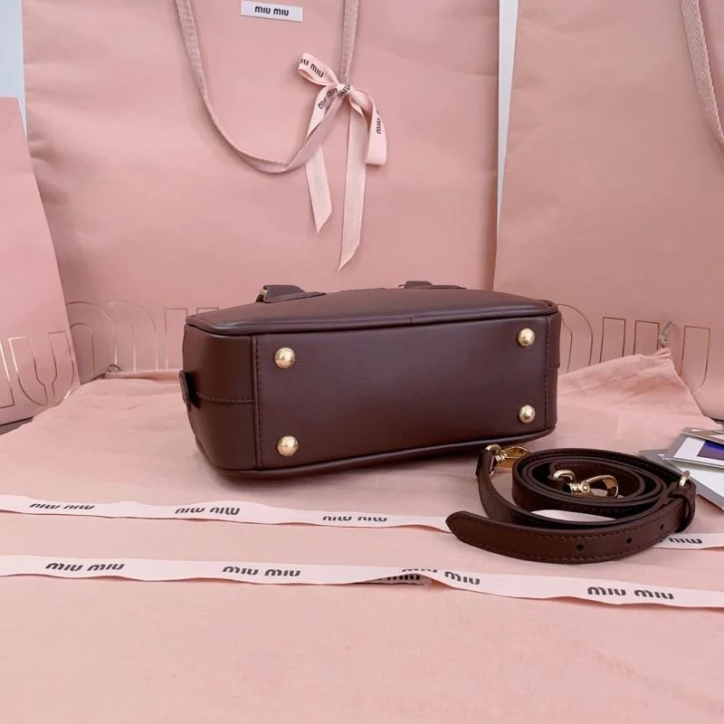 Miu Miu Top Handle Bags Snug 43729
