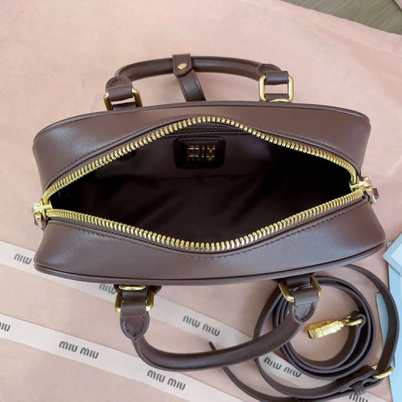 Miu Miu Top Handle Bags Snug 43729