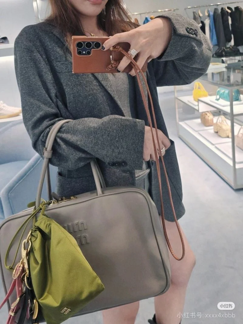 Miu Miu Top Handle Bags Popular 43516