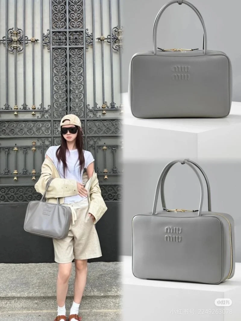 Miu Miu Top Handle Bags Popular 43516