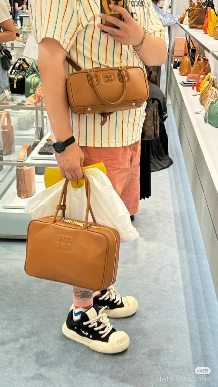 Miu Miu Top Handle Bags Tailored 43509
